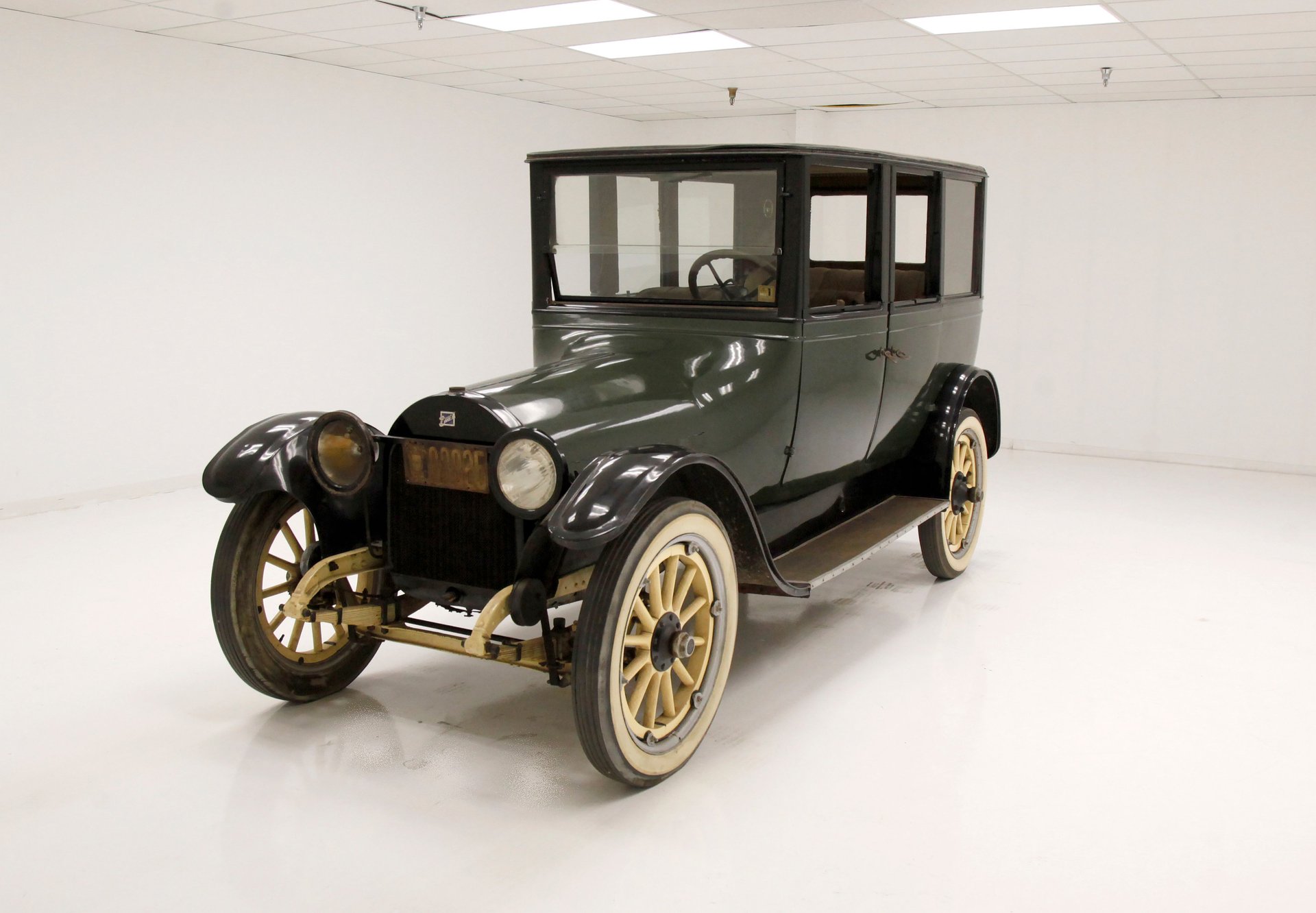 1918 Buick E50 Series in Green