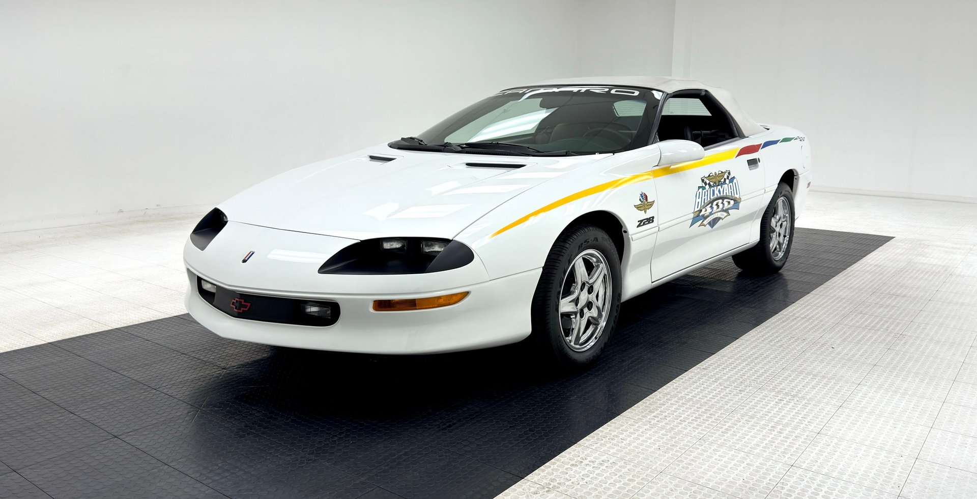 1997 Chevrolet Camaro in White