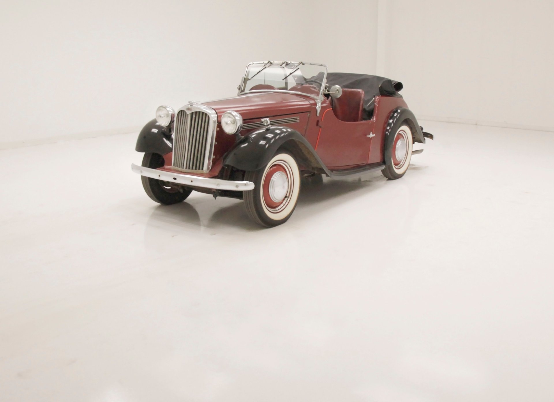 1953 Singer 4AD in Maroon