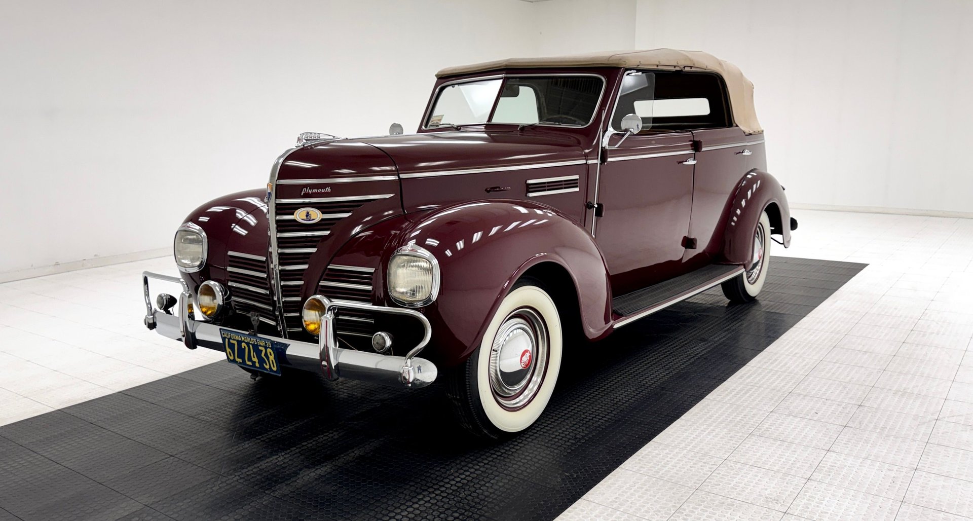 1939 Plymouth P8 in Maroon