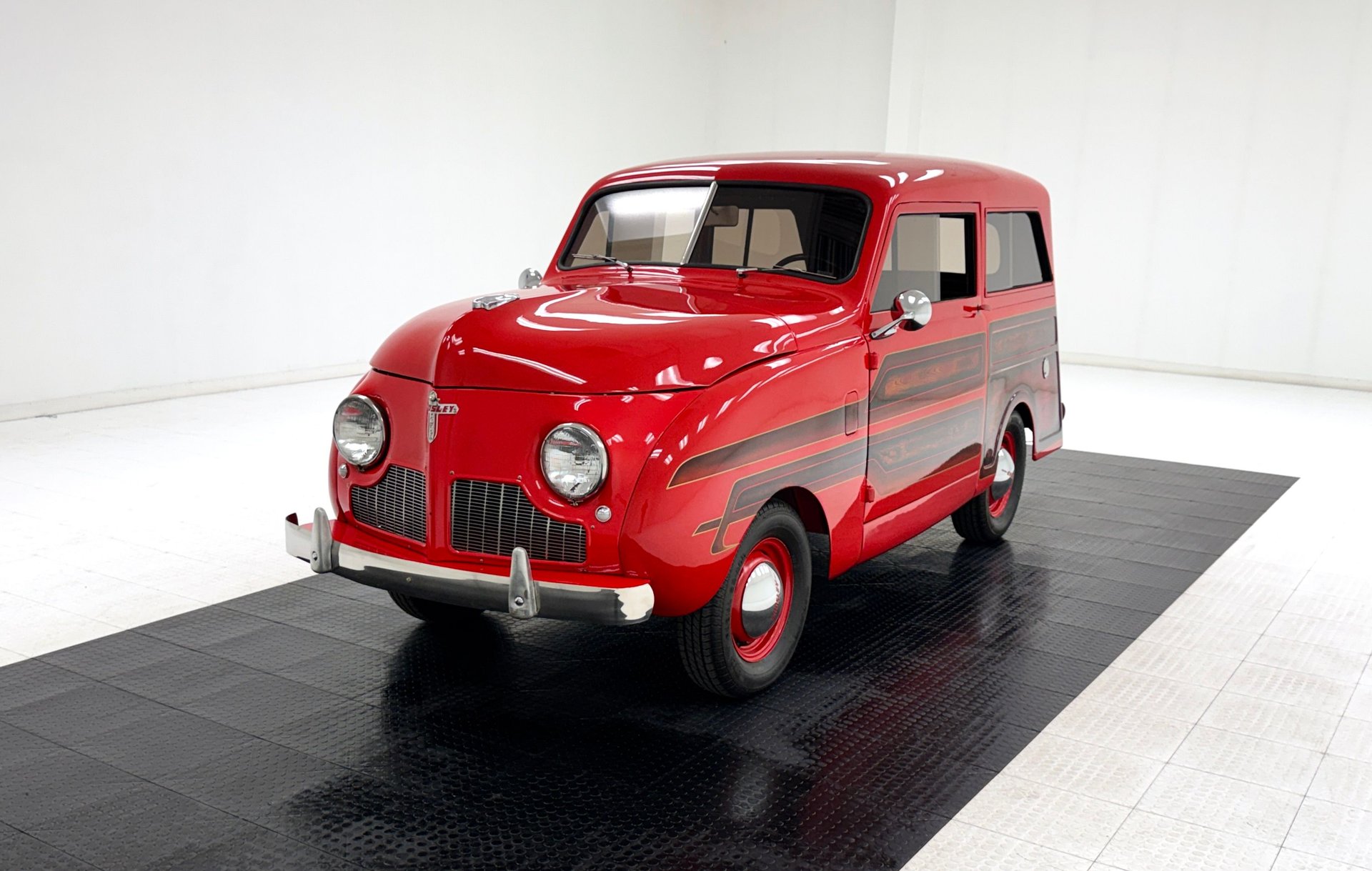 1948 Crosley Station Wagon in Red