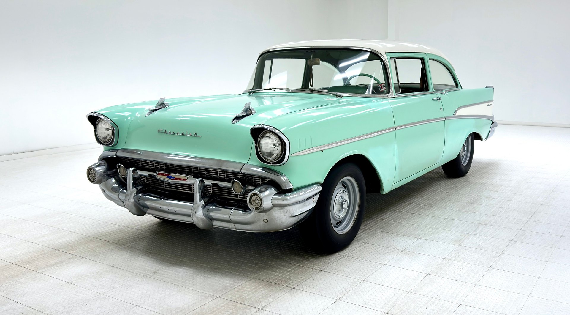 1957 Chevrolet 210 in Light Green