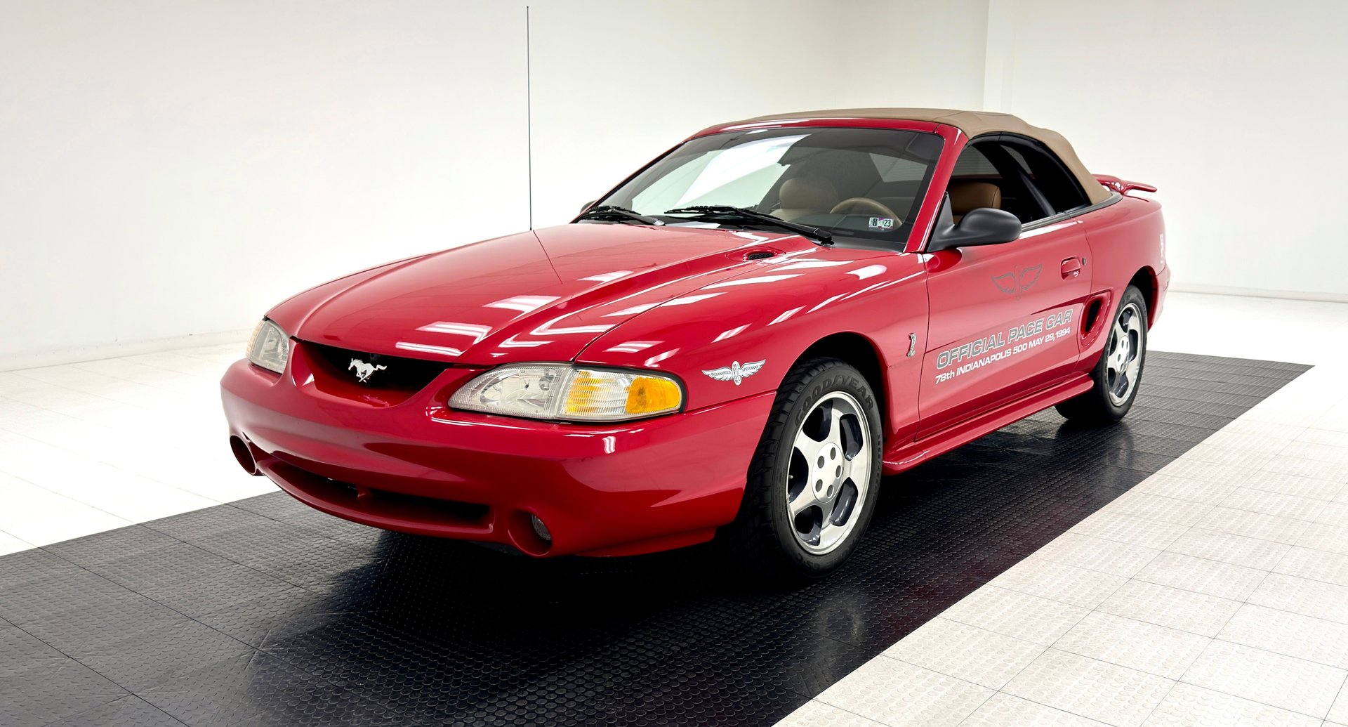 1994 Ford Mustang in Red