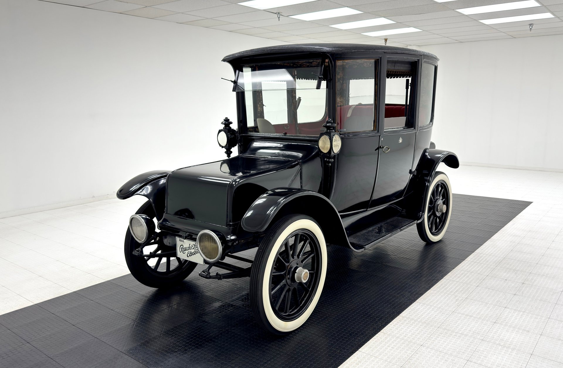 1921 Rauch-Lang C55 Double Control Coach in Black