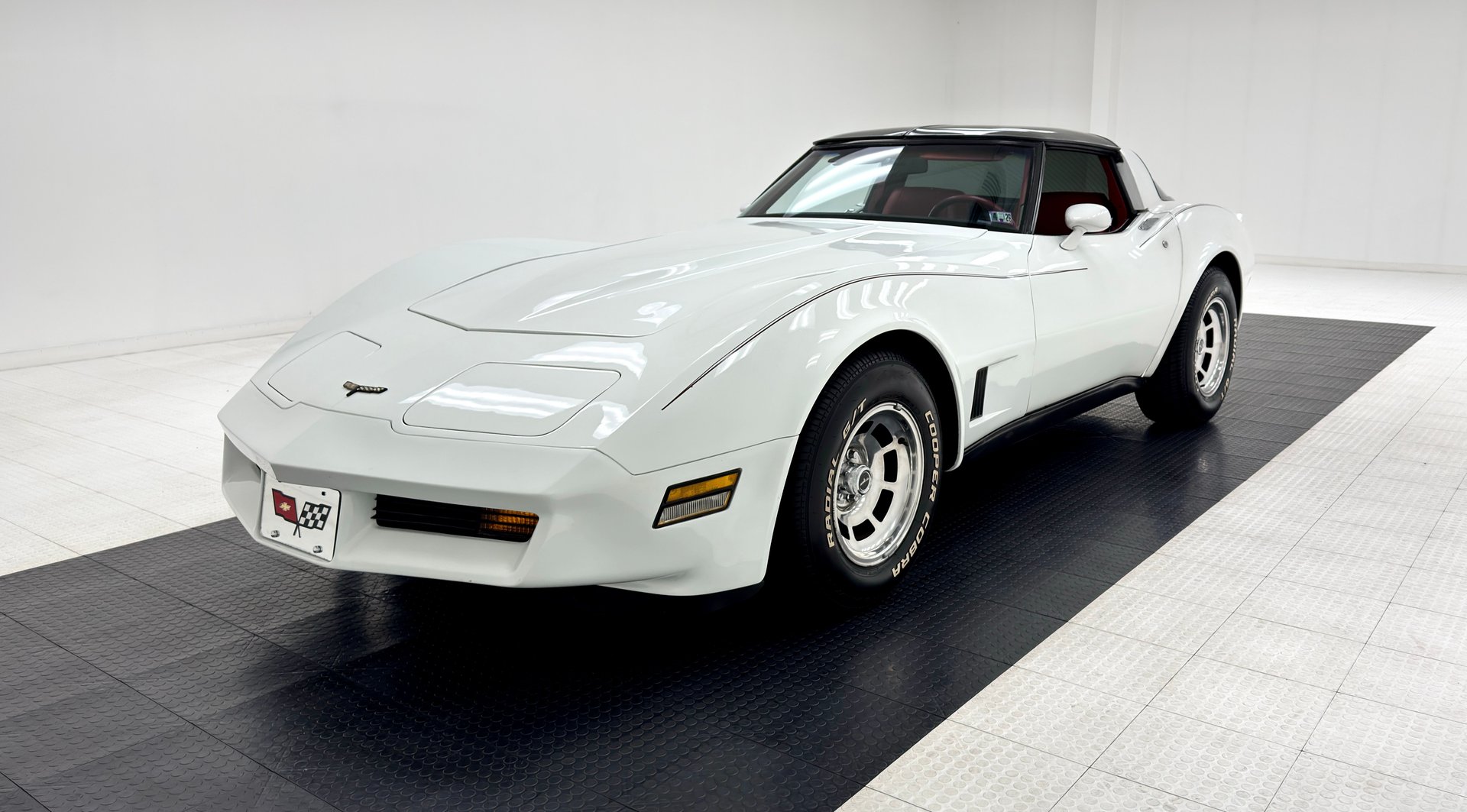 1981 Chevrolet Corvette in White
