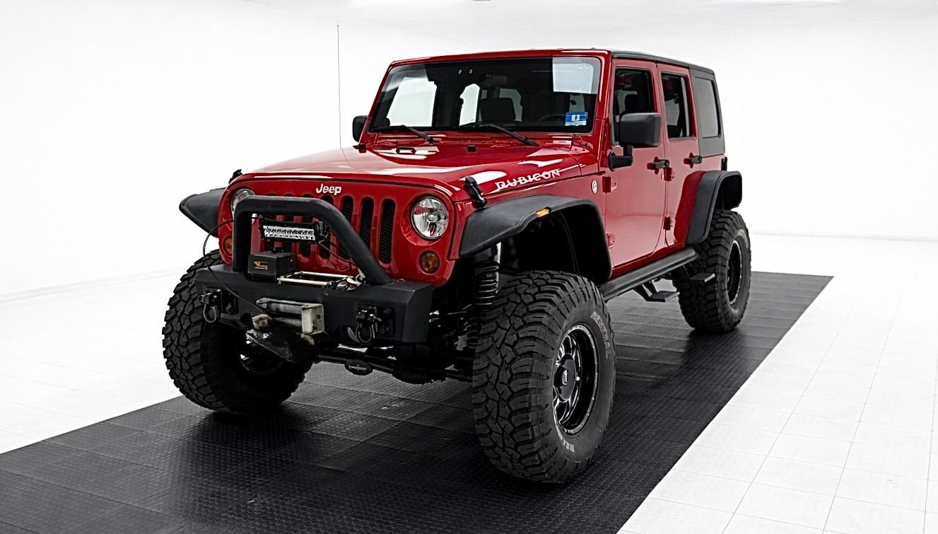 2010 Jeep Wrangler in Red
