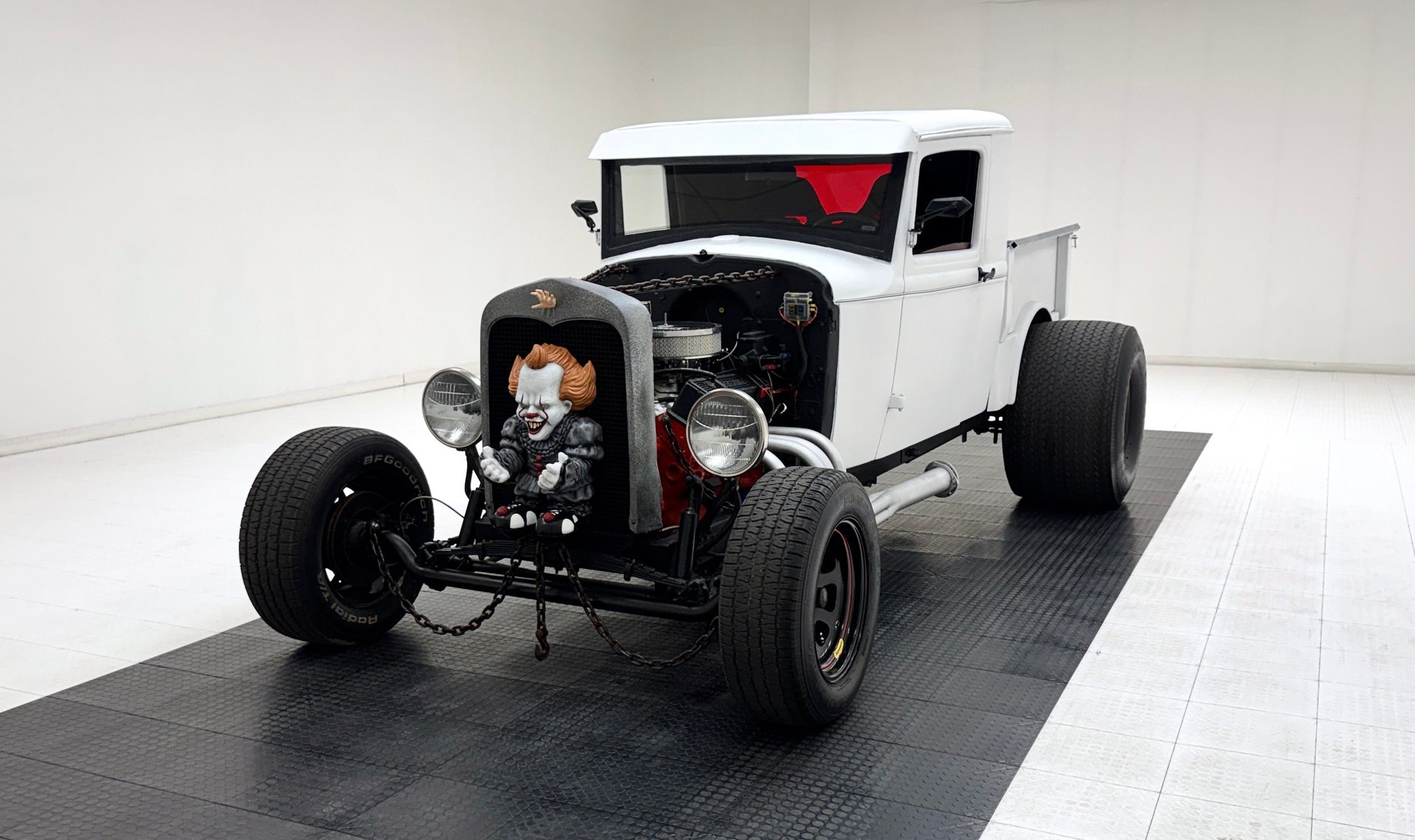 1931 Ford Model A in White
