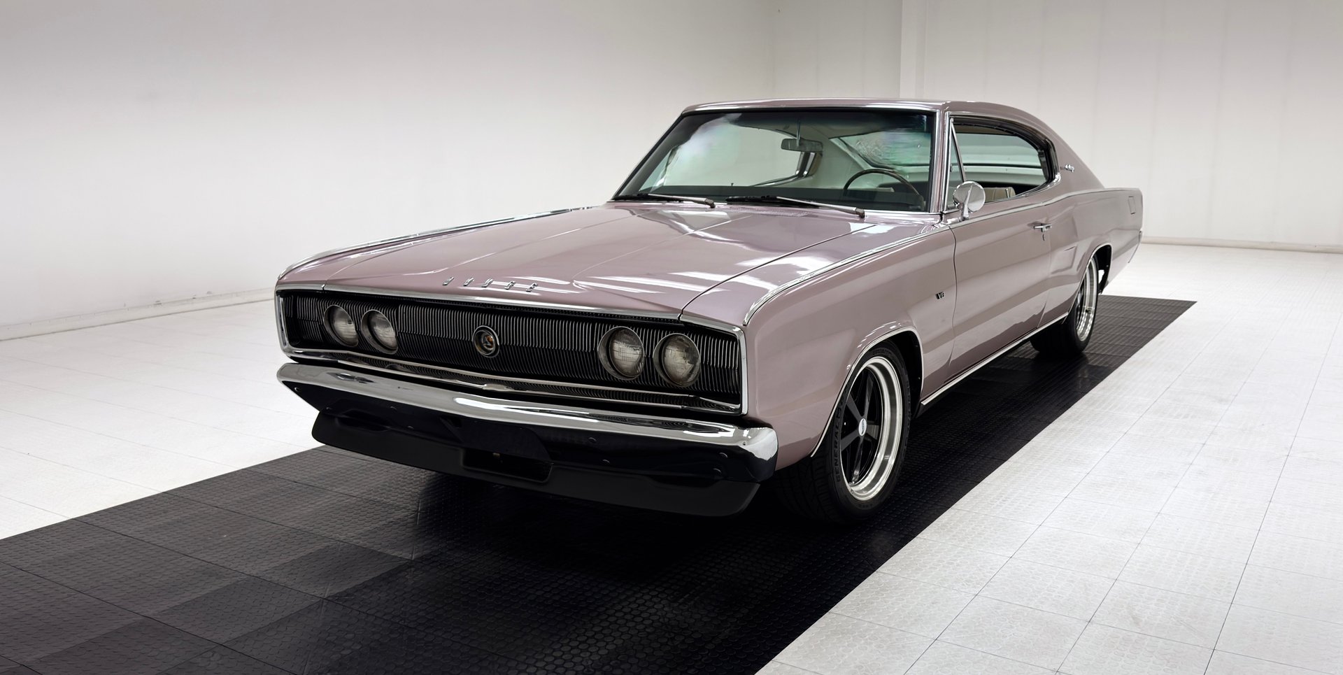 1966 Dodge Charger in Lilac