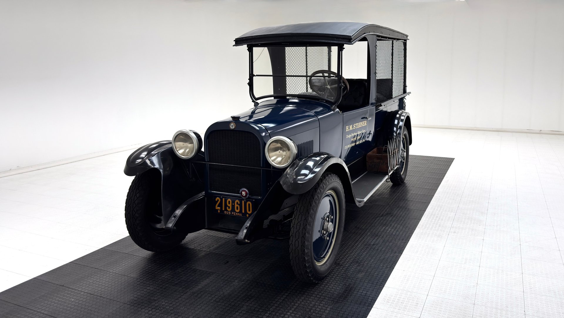 1925 Dodge Brothers 3/4 Ton Screen Side