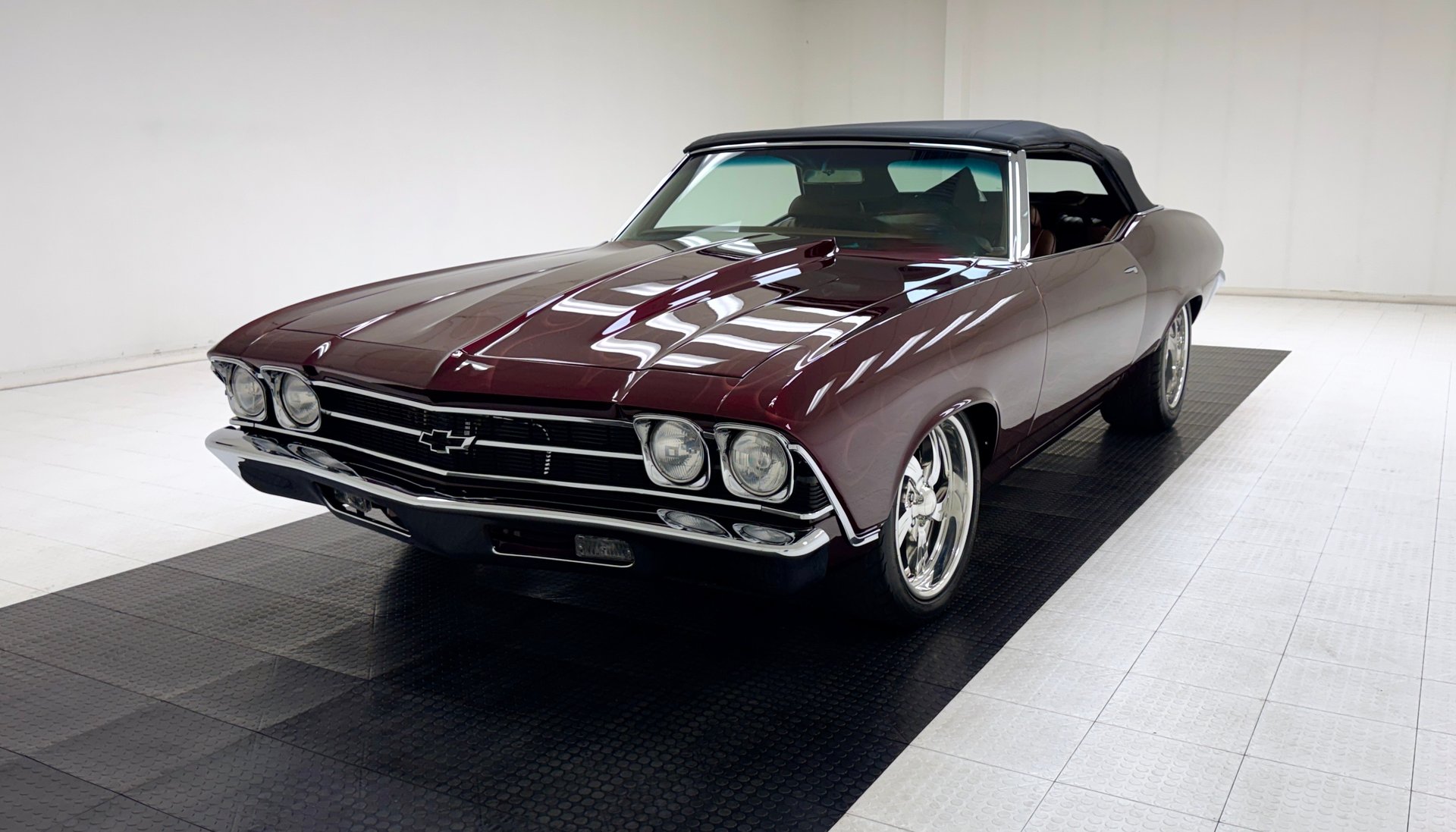 1969 Chevrolet Malibu in Dark Red