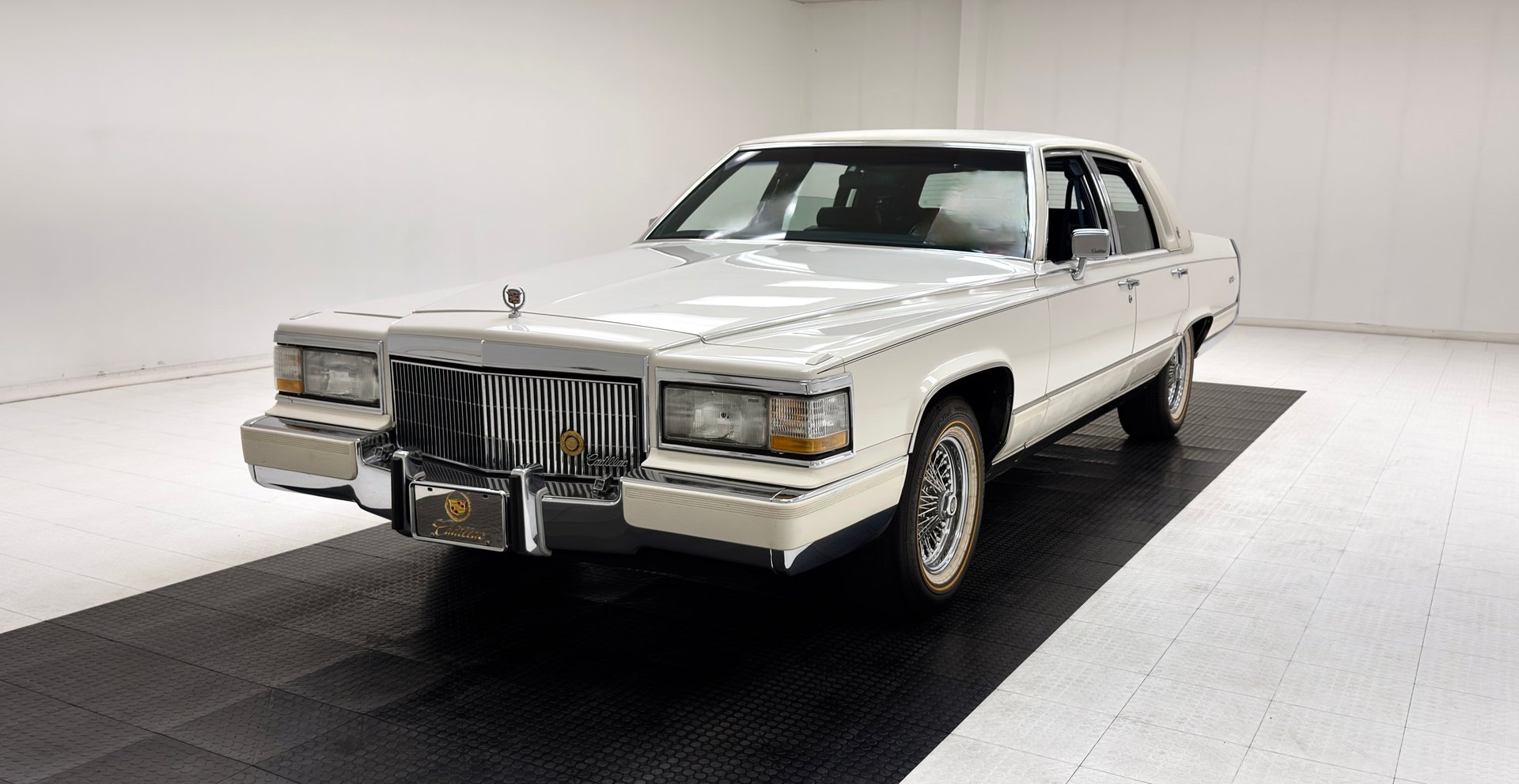 1992 Cadillac Brougham