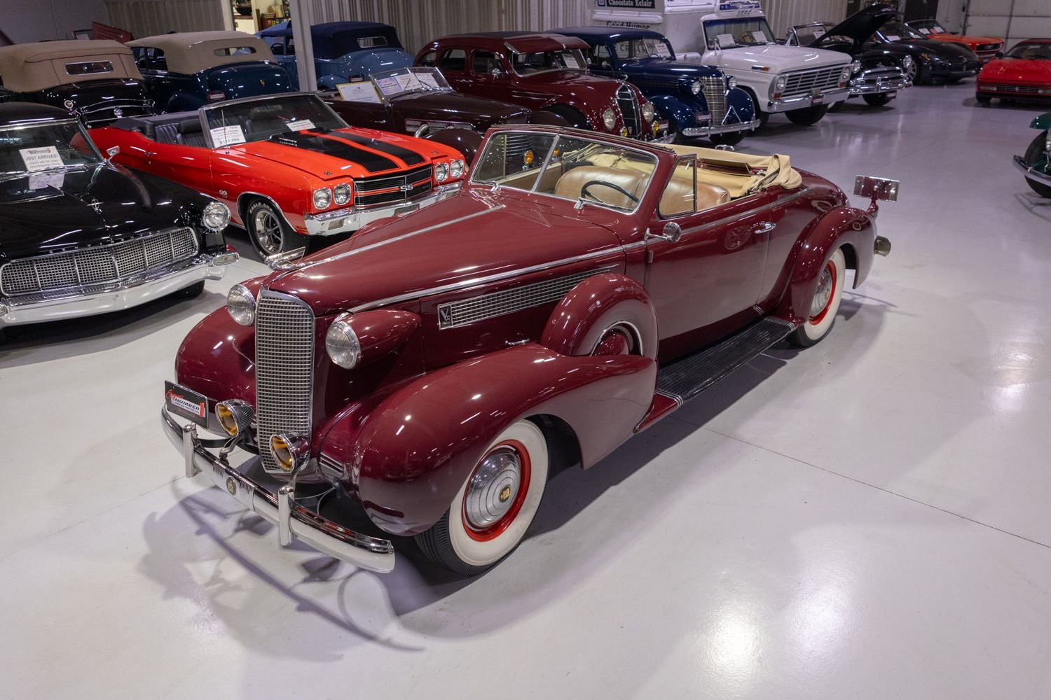 1937 Cadillac Series 60 in Richelier Maroon