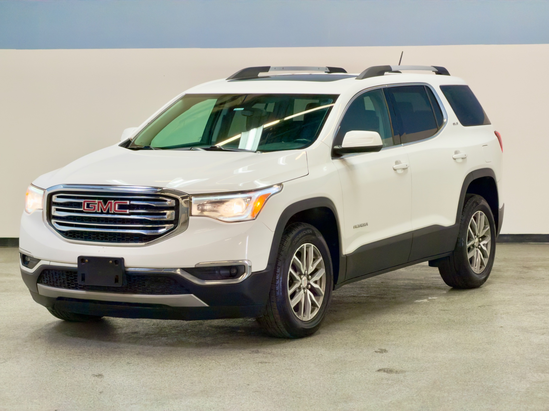 2018 GMC Acadia SLE-2