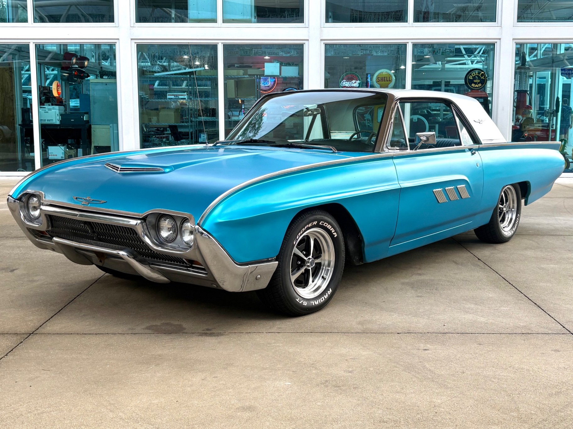 1963 Ford Thunderbird Base