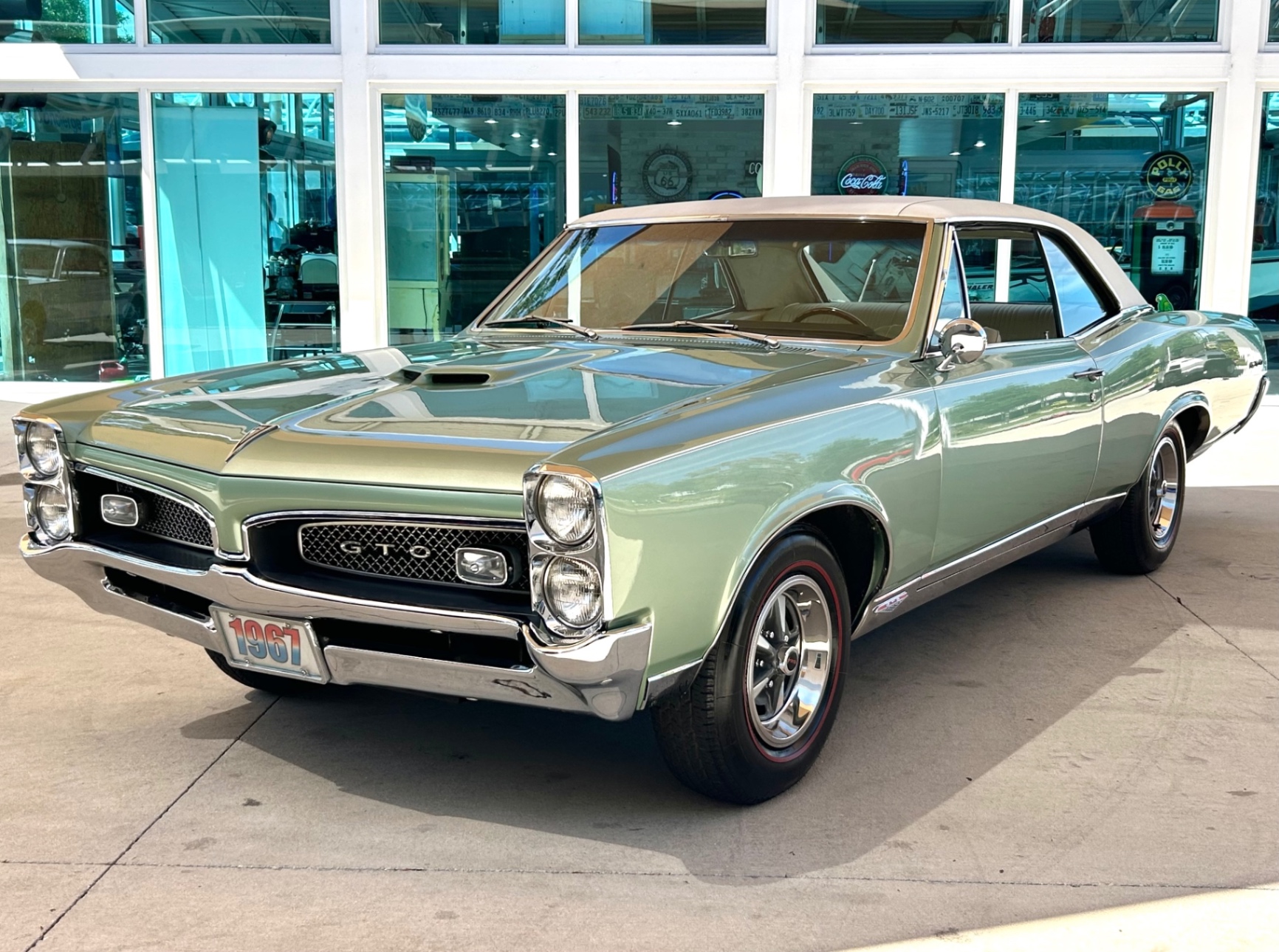 1967 Pontiac GTO Base