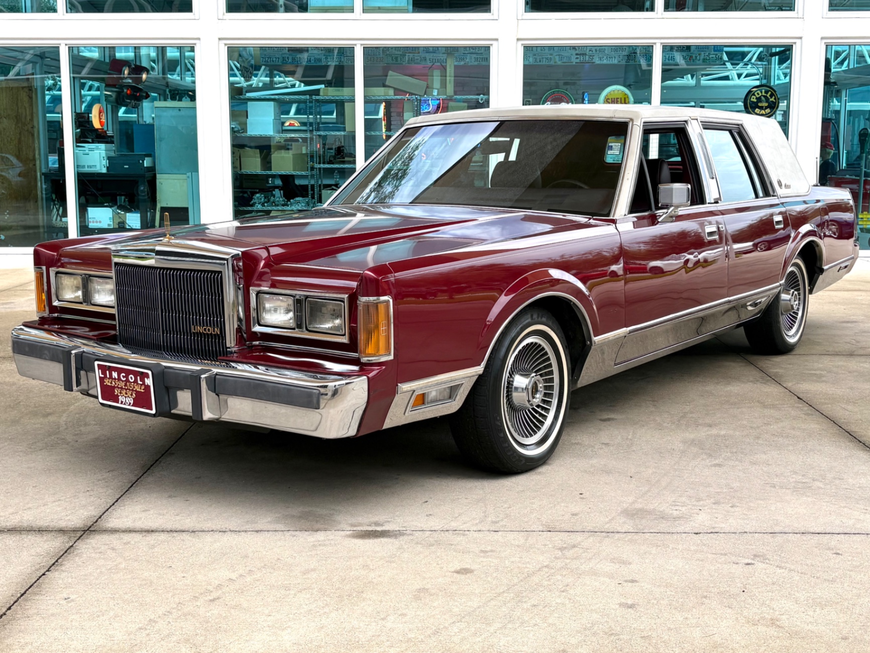 1989 Lincoln Town Car Signature Series